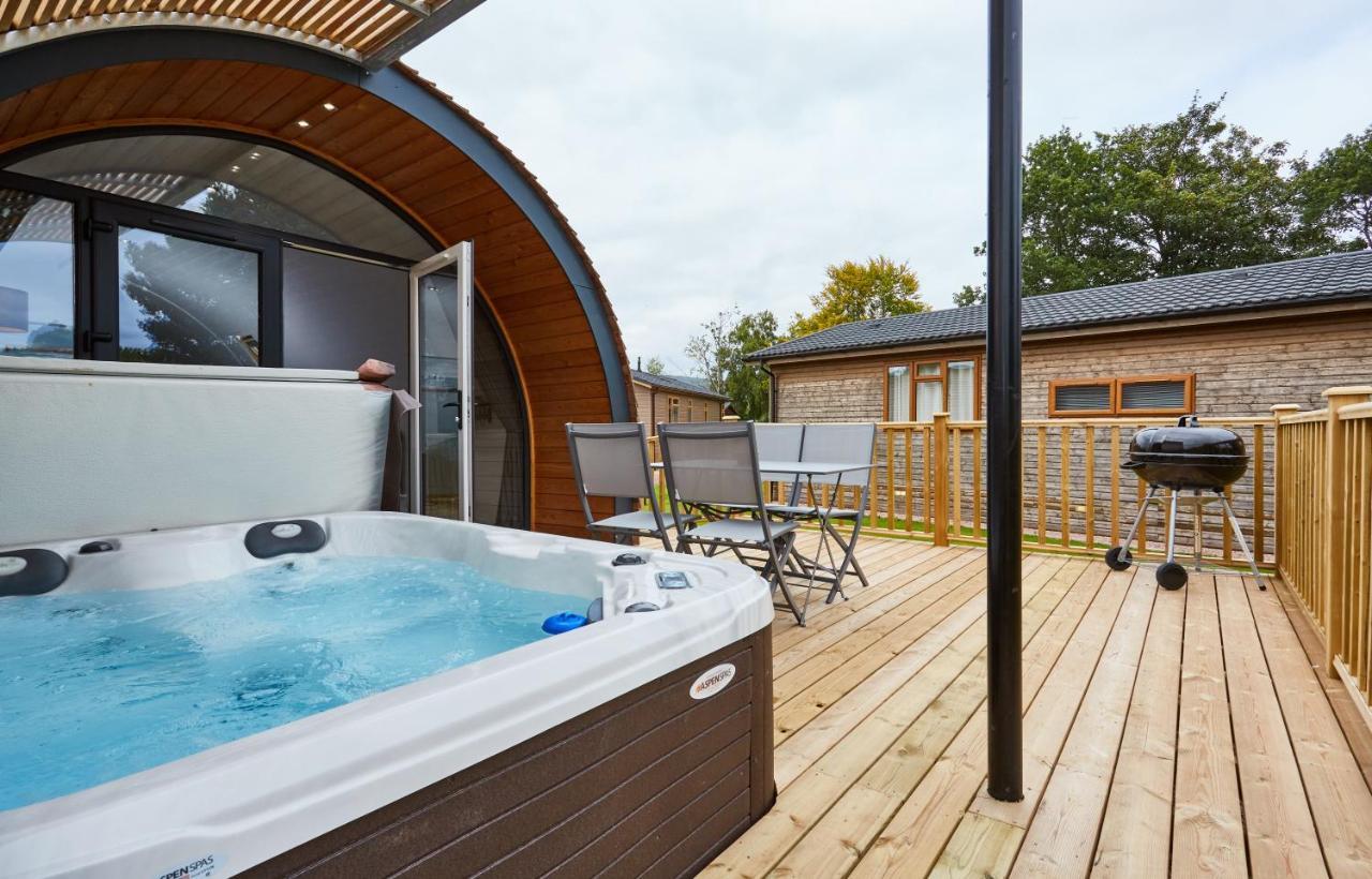 Braidhaugh Holiday Lodge And Glamping Park Crieff Exterior foto