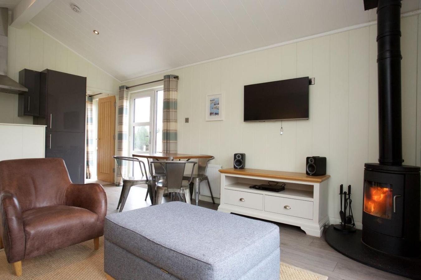 Braidhaugh Holiday Lodge And Glamping Park Crieff Exterior foto